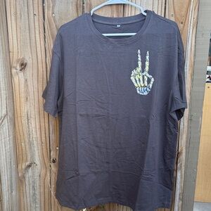 Skeleton Peace Sign Graphic T-Shirt